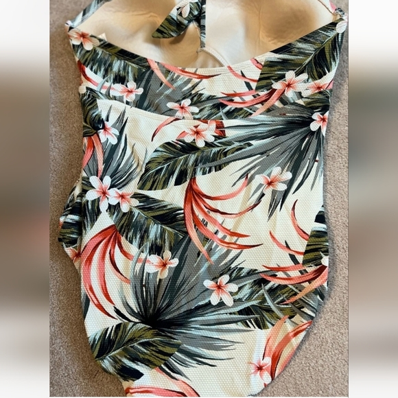 Kona Sol Tropical Floral Print One Piece Swimsuit, Size:  XL, Cream/Gree… - Picture 7 of 15